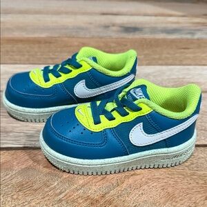 Nike Kids Teal and Lime Sneakers- 6C